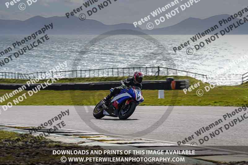 anglesey no limits trackday;anglesey photographs;anglesey trackday photographs;enduro digital images;event digital images;eventdigitalimages;no limits trackdays;peter wileman photography;racing digital images;trac mon;trackday digital images;trackday photos;ty croes